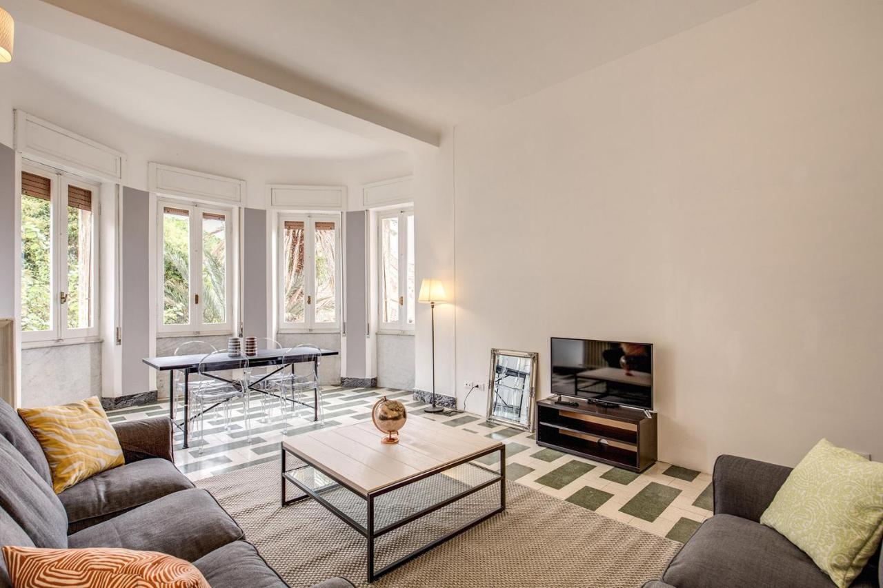 Aweshomeitaly - Bay Windows Apartment La Spezia Dış mekan fotoğraf